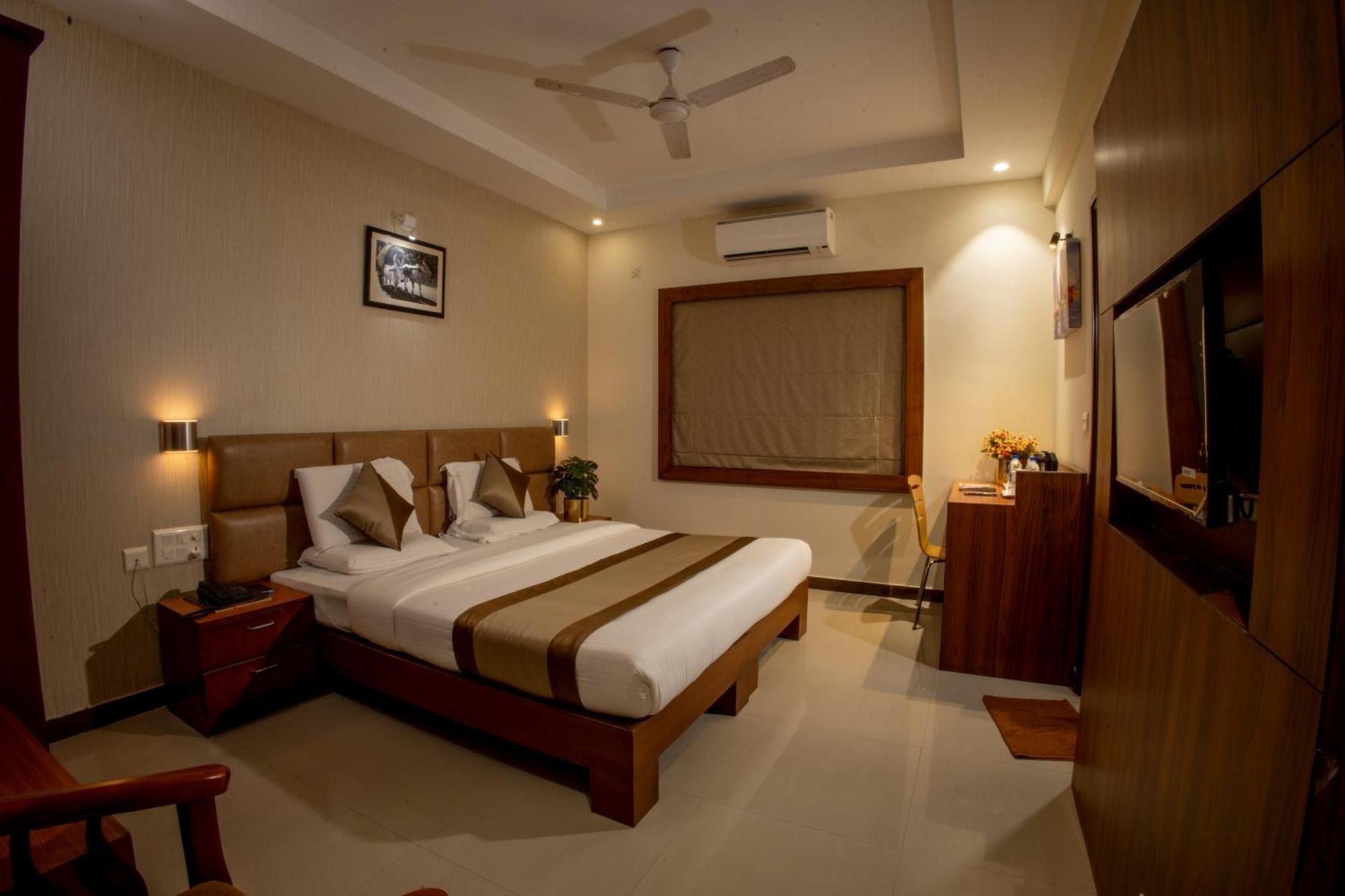 Metro Plaza Hotel By Rak Rooms, Mangaluru Exterior foto
